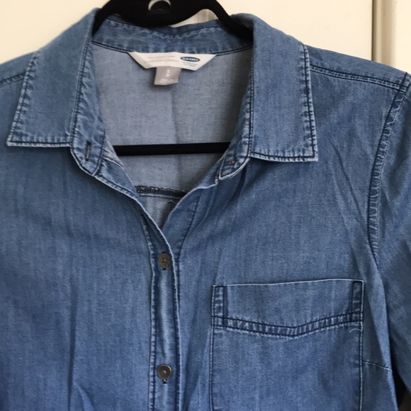 - Chambray blue shirt - Picture 2 of 5